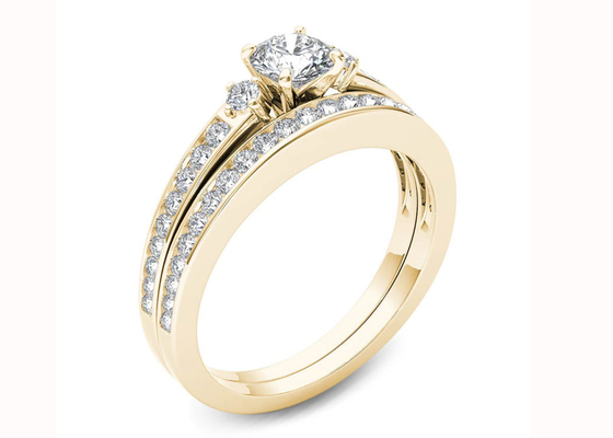 0,48CT Nhẫn cưới đính kim cương Moissanite Chất liệu vàng 18K