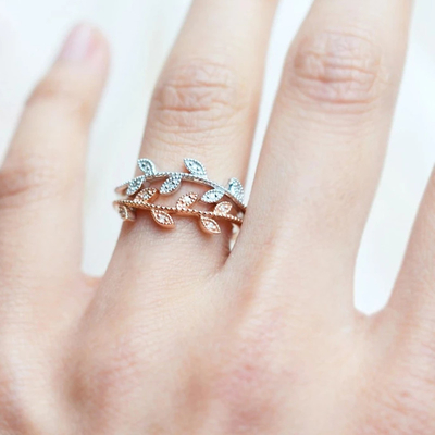 Đính hôn trang sức vàng vàng 14K Nhẫn kim cương Cắt ngọc lục bảo hợp thời trang