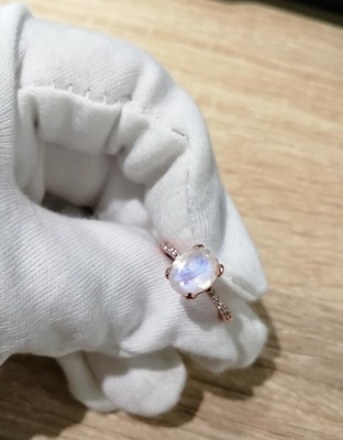 Mặt trăng hình bầu dục cắt bằng vàng trắng 14K với nhẫn CZ Nhẫn đính hôn cho phụ nữ Nhẫn kỷ niệm
