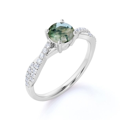 Nhẫn cổ điển 7 viên đá 1.1 carat hình bầu dục cắt mã não xanh rêu và nhẫn cưới chuôi trơn kim cương bằng vàng trắng