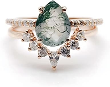 Bộ nhẫn ngọc lục bảo rêu mã não, nhẫn cưới hứa hẹn món quà trang sức kỷ niệm
