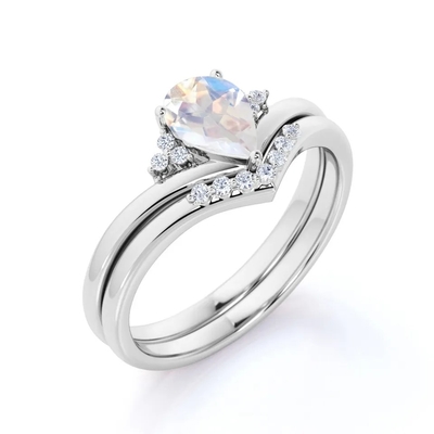 S925 Vàng Hình quả lê tự nhiên Cz Rainbow Moonstone Ring Set Boho Wedding