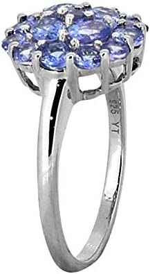 Tanzanite 0,25 carat với trang sức nhẫn bạc sterling có điểm nhấn là kim cương trắng