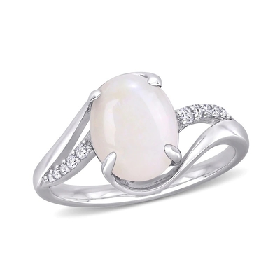 Nhẫn tạo điểm nhấn mặt thắt nút tình yêu Celtic bằng đá opal do phòng thí nghiệm hình bầu dục bằng bạc sterling
