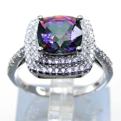 Nhẫn đính hôn đá quý mạ vàng hồng 14K Mystic Topaz White CZ Halo