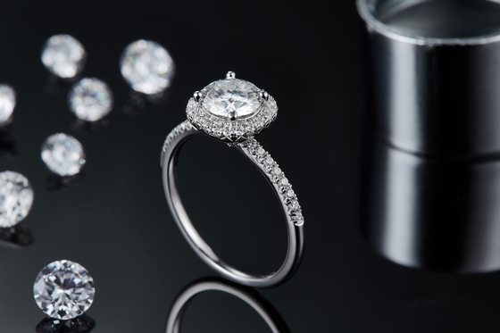 Cắt vuông Phụ nữ cô dâu Moissanite Square Diamond Gold với Nhẫn cưới lãng mạn bằng bạc