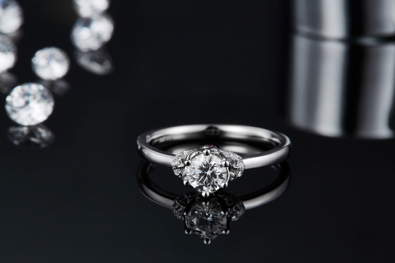 Phong Cách Hoa Độc Đáo Mạ Vàng Trắng Nhẫn Tùy Chỉnh Moissanite Nhẫn Đính Hôn Nữ Trang Sức