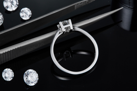 Độc Đáo S925 Đông Tây Thiết Lập Nữ Ngọc Lục Bảo Cắt Moissanite Hiện Đại Cưới Nhẫn Đính Hôn Kỷ Niệm CZ Nhẫn