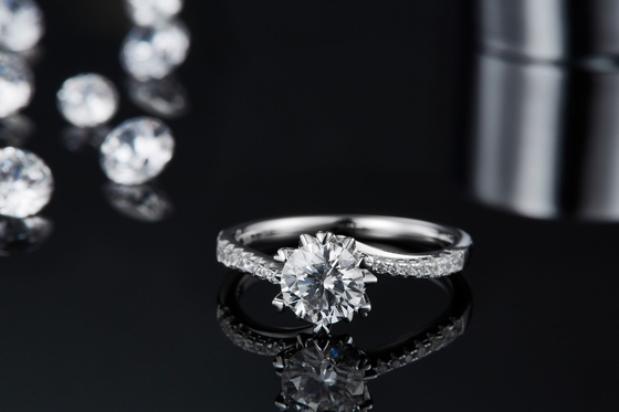 1.30CT Trắng Moissanite Và Sapphire Platineve CZ Trang Sức Đính Hôn Nữ Nhẫn