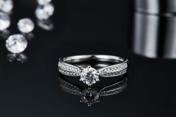 Thiết kế tối giản Trang sức vàng 9K, Bộ nhẫn bạc Moissanite 925