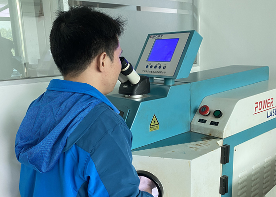0,05ct 5 chiếc Nhẫn vàng 9K 2MM với Kim cương tự nhiên cho sự gắn kết ODM