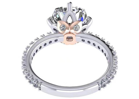 Vòng kim cương vàng trắng OEM 18k, Vòng đính hôn cắt đệm 8,13 × 7,87 × 5,13mm