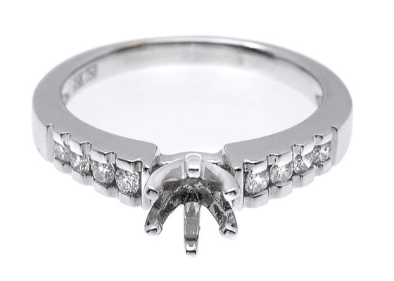 0.2ct 8 chiếc Nhẫn kim cương bán gắn kết 14K Chất liệu vàng trắng ODM để làm quà tặng