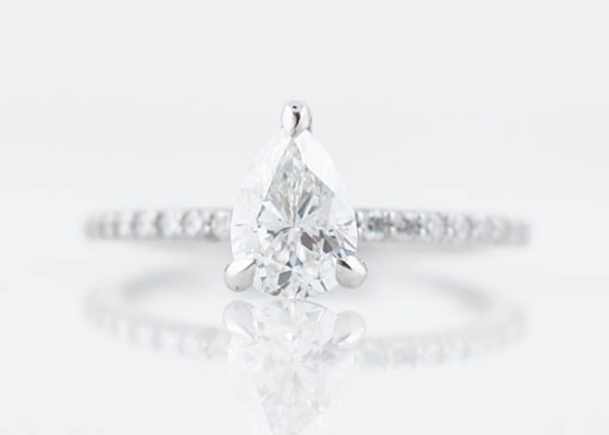Nhẫn trang sức kim cương thật bằng vàng trắng 1.33ct Cắt lê PS 6 × 8mm để đính hôn