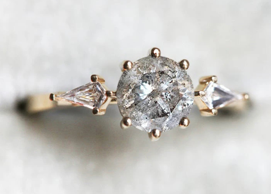 Nhẫn đính hôn kim cương 0,8ct Lab Grown, Nhẫn cưới vàng 9k ODM OEM