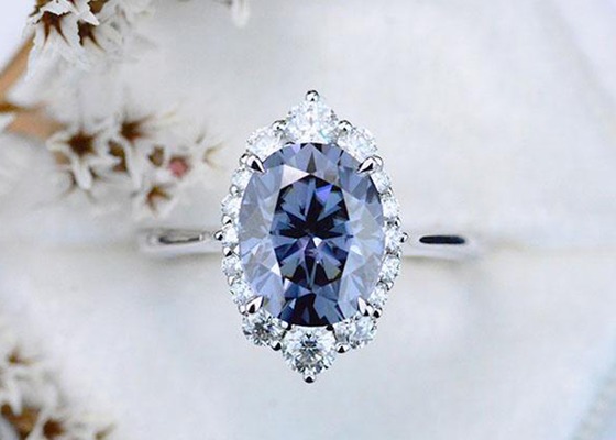 3 Carat Oval Lab Grown Moissanite Ring Màu Xám đậm Kích thước 8 × 10MM