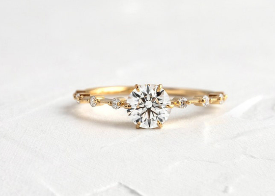 Nhẫn kim cương Moissanite 1.0ct, Nhẫn đính hôn cắt tròn 6.5MM ODM