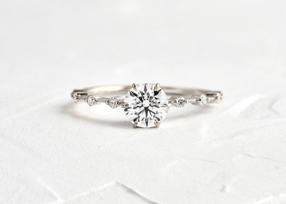 Nhẫn kim cương Moissanite 1.0ct, Nhẫn đính hôn cắt tròn 6.5MM ODM