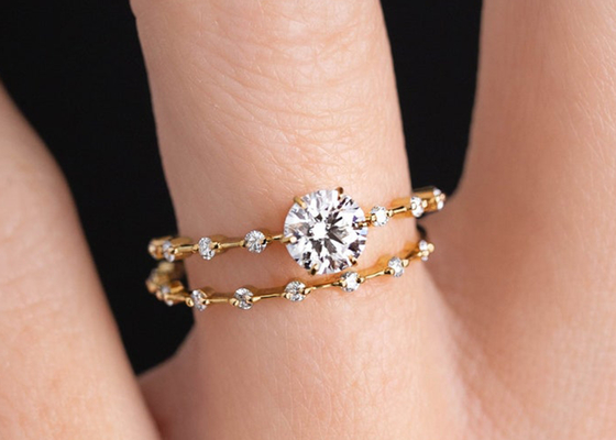 Nhẫn kim cương Moissanite 1.0ct, Nhẫn đính hôn cắt tròn 6.5MM ODM