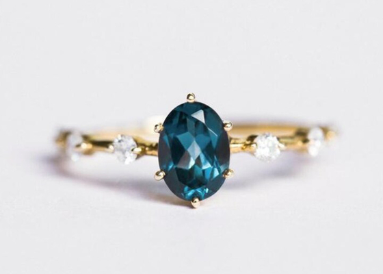 Vòng Topaz xanh London 1,56ct, Hình bầu dục Vòng kim cương Cắt hình tròn OEM