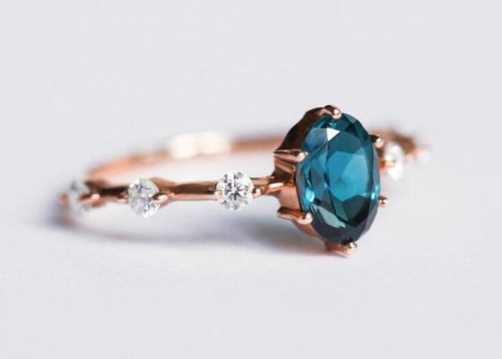 Vòng Topaz xanh London 1,56ct, Hình bầu dục Vòng kim cương Cắt hình tròn OEM