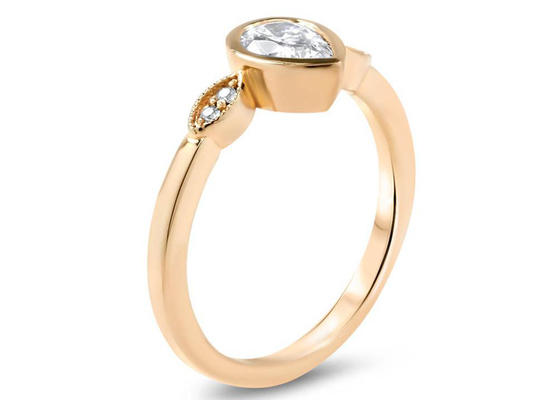 Nhẫn Moissanite vàng 10k 0,77carat, Nhẫn đính hôn Solitaire vàng Kích thước 5 × 7mm