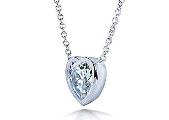 Dây chuyền vàng 14K 16 inch Phong cách mặt trái tim với Moissanite 6x6mm