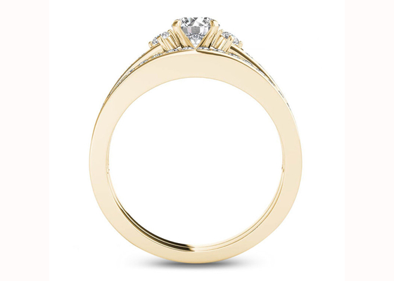 0,48CT Nhẫn cưới đính kim cương Moissanite Chất liệu vàng 18K